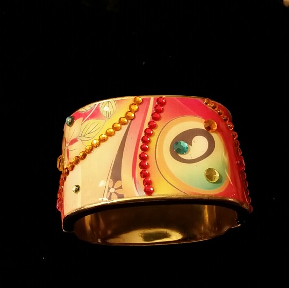 Jewelry - Bracelet, wide cuff ~~ NWOT